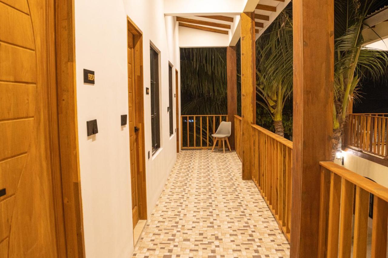 Ahiva Village Fulhadhoo Esterno foto